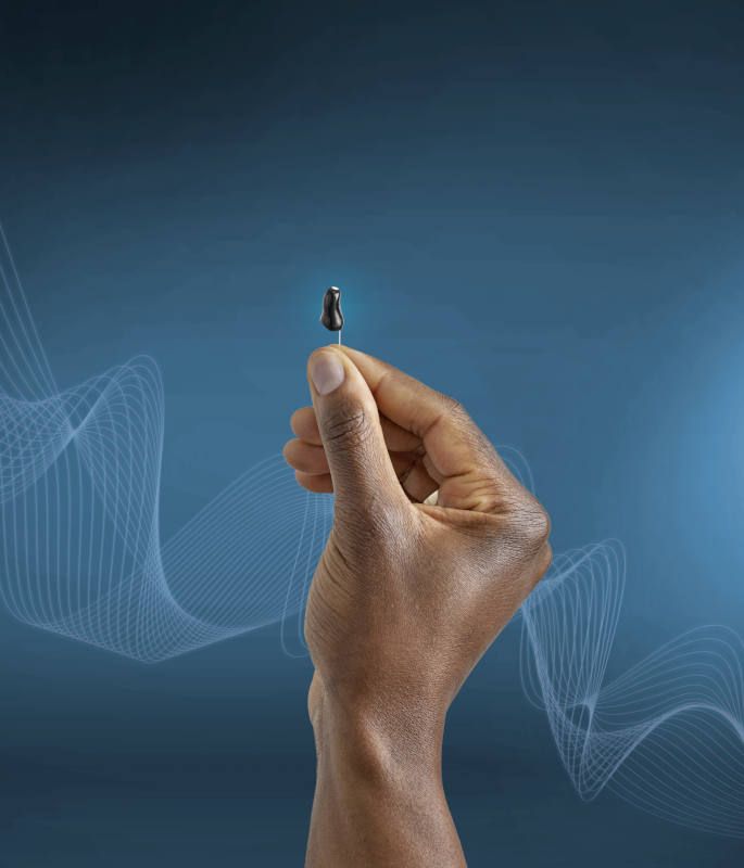 Audífonos Invisibles en Sevilla: Centro Auditivo Bami y Centro Auditivo Canalejas